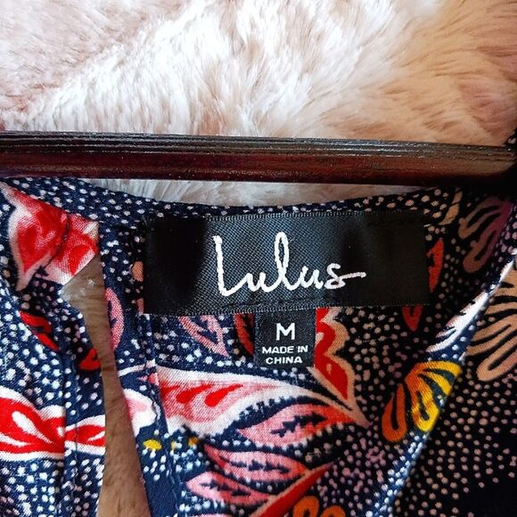 Lulus Dondi Navy Blue Floral Print Romper Shorts Size M - Picture 14 of 14